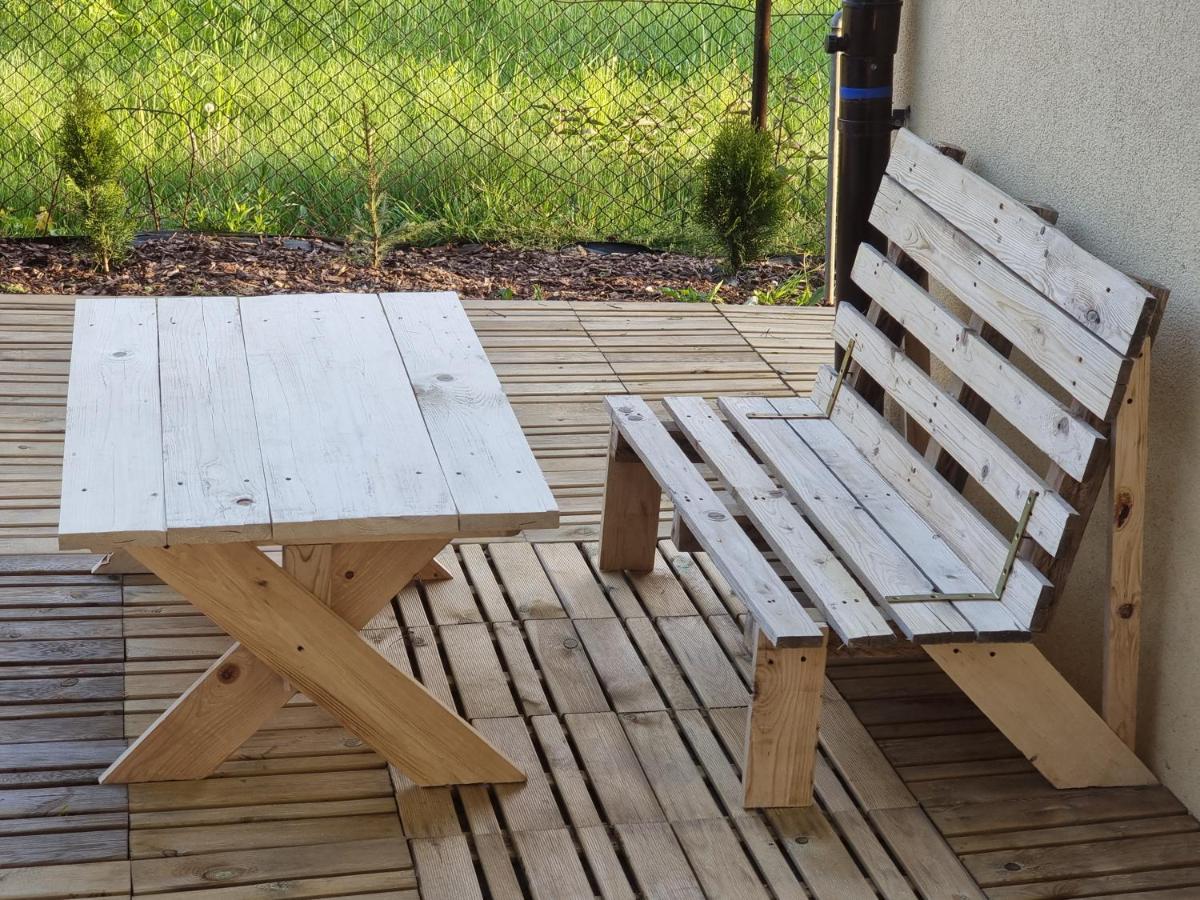 Na Uboczu, Z Tarasem Apartament